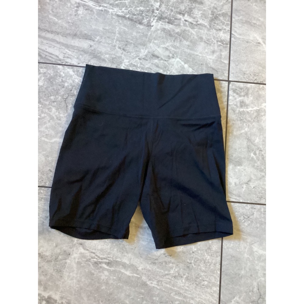 Quince Black High-Waist Bike Shorts